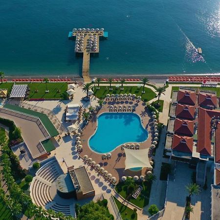 Tt 호텔 하이드로 클럽 케메르 외부 사진 Aerial view of the hotel