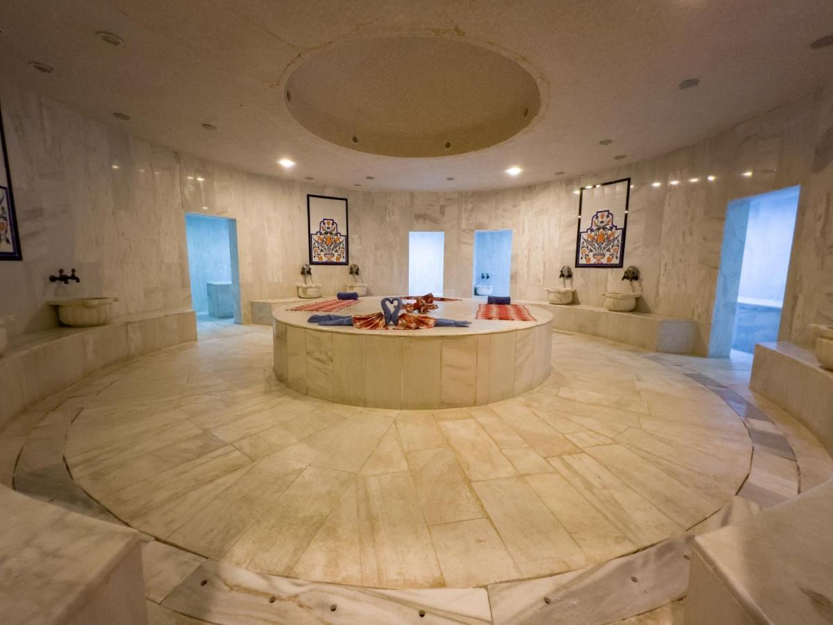 Tt 호텔 하이드로 클럽 케메르 외부 사진 Turkish bath in the hotel
