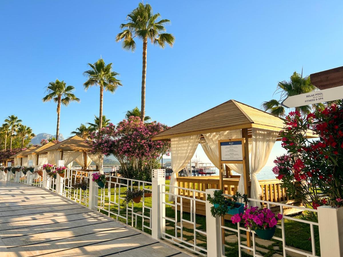 Tt 호텔 하이드로 클럽 케메르 외부 사진 A beach resort in Turkey